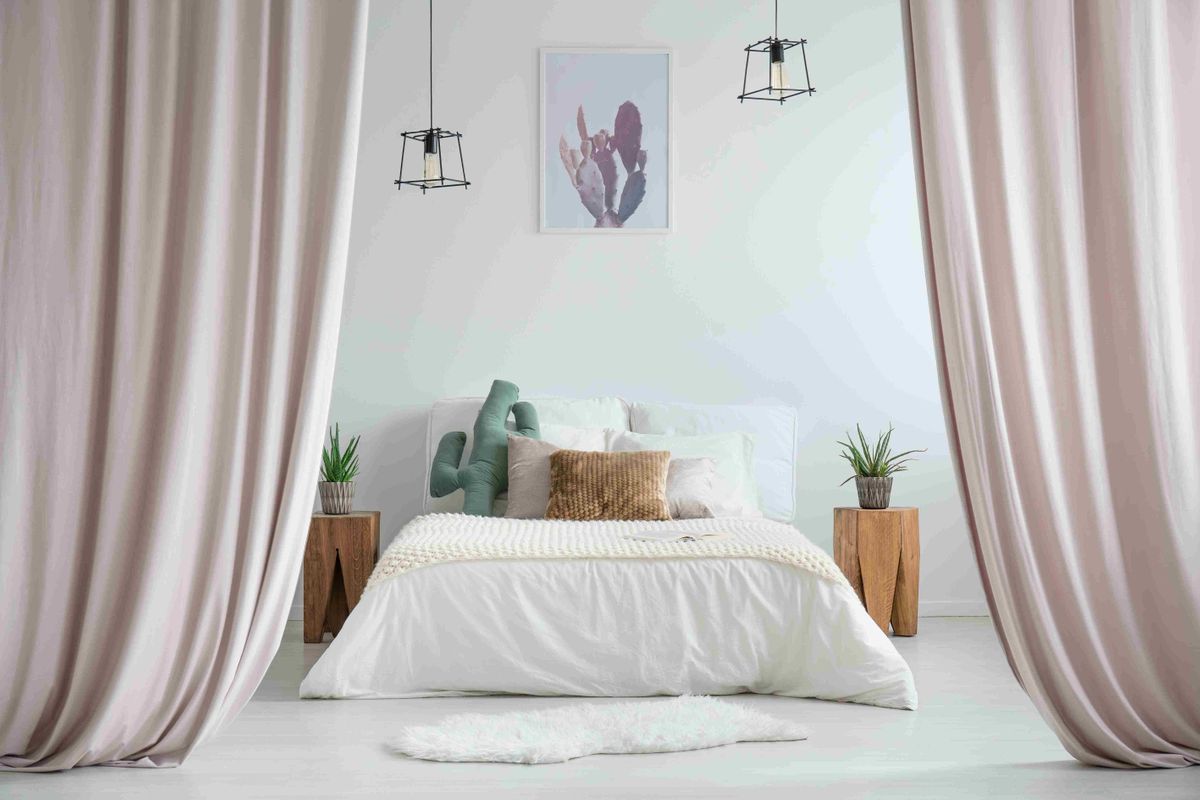 17 Best 𝐂𝐮𝐫𝐭𝐚𝐢𝐧 𝐂𝐨𝐥𝐨𝐮𝐫 𝐂𝐨𝐦𝐛𝐢𝐧𝐚𝐭𝐢𝐨𝐧𝐬 for Cream Wall